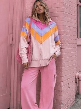 Pastel Chevron Pullover Zip Up Hoodie ☀️ ⭐️